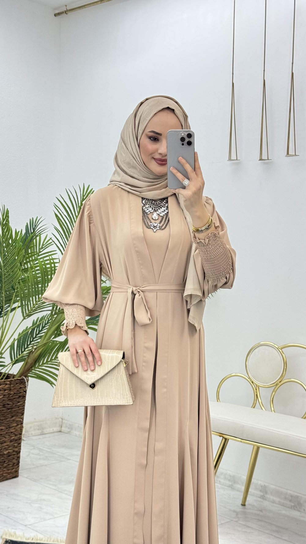 sahane hijab and abaya